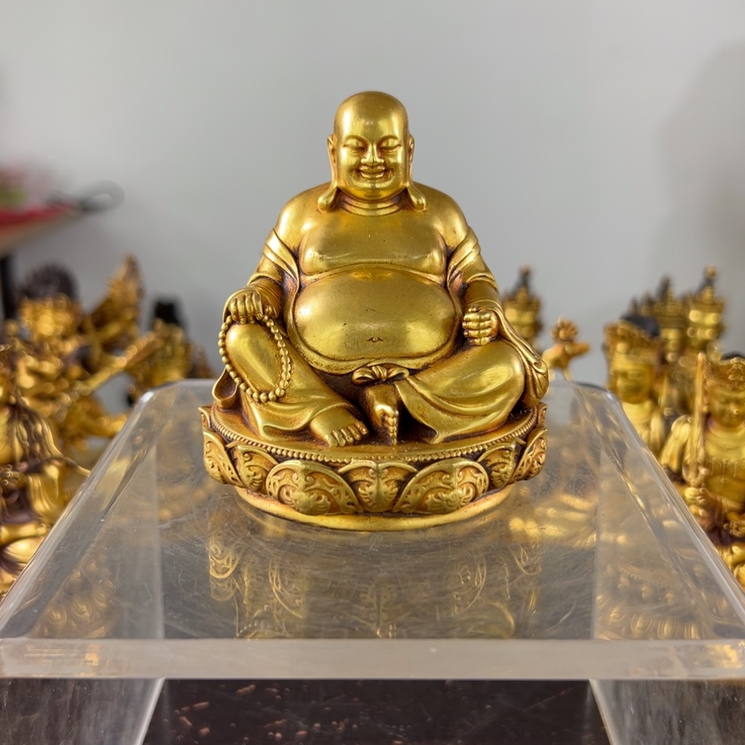 C***Y佛像的造型和造型