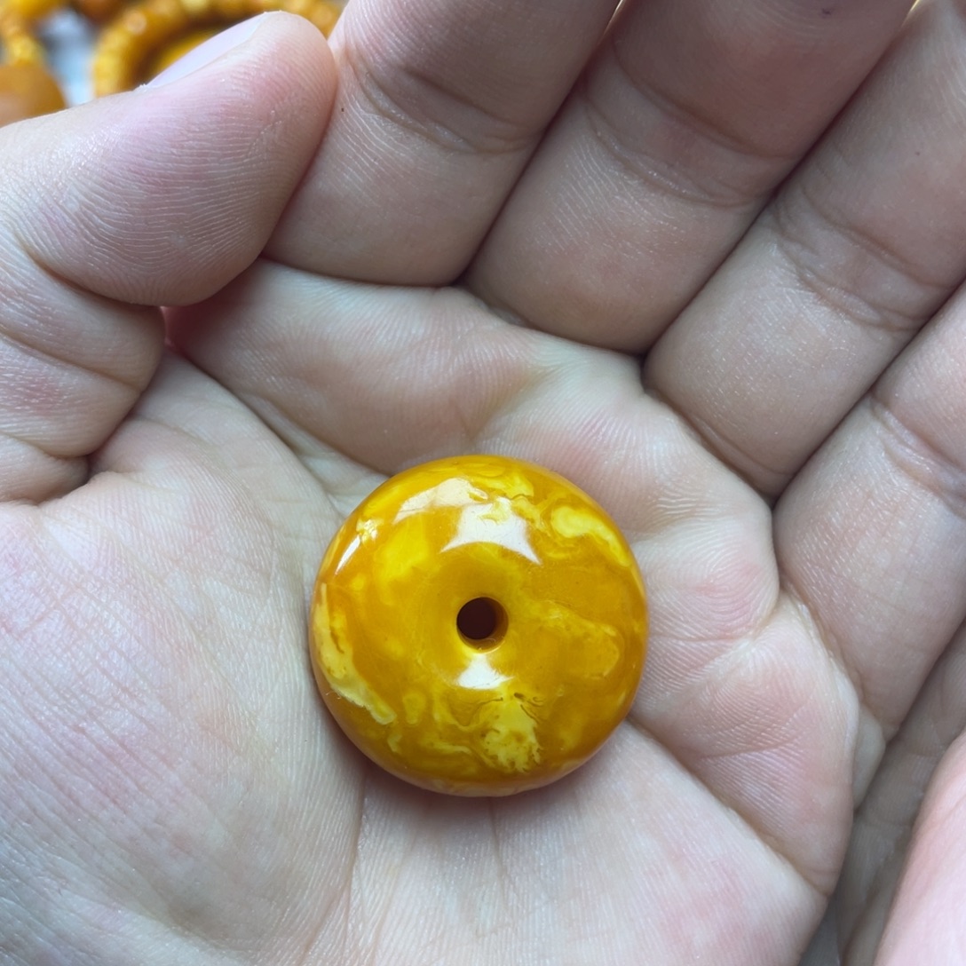 琥珀未镶嵌吊坠(不含链)