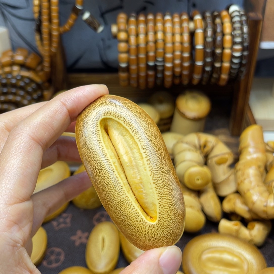 火***g竹竹格手把件一粒