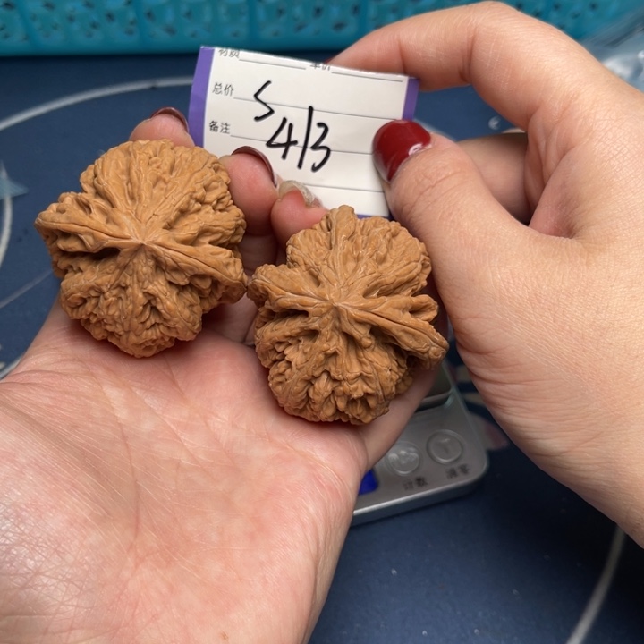 文玩核桃把件粗筋45