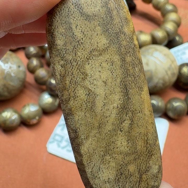 大叶紫檀（黑酸枝木类）