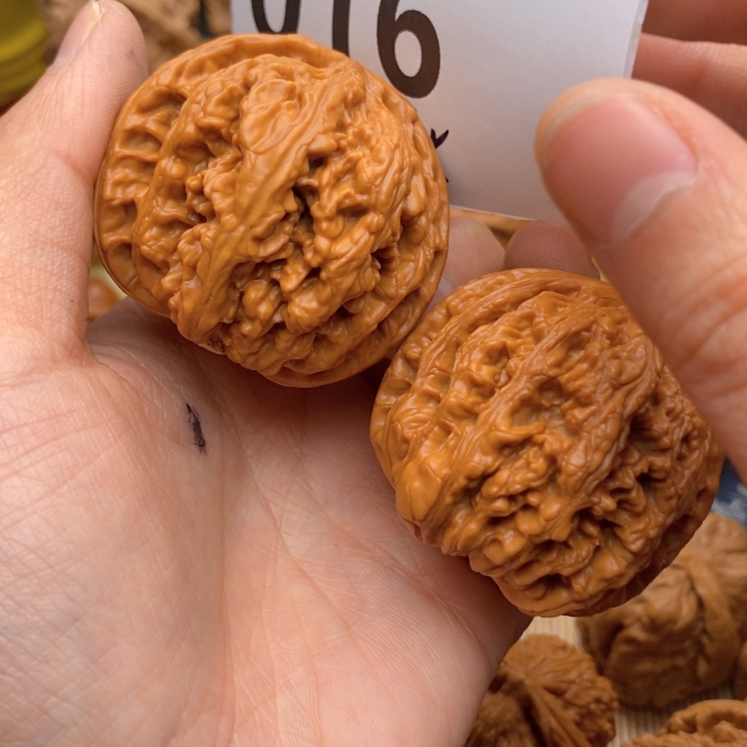 文玩核桃把件016号45粗筋