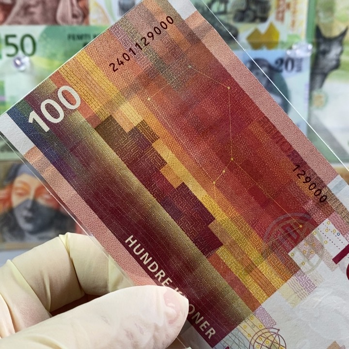 纸币?***客挪威100 豹子号