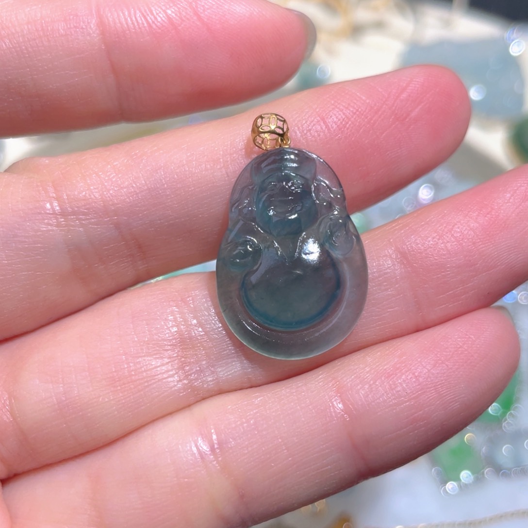 翡翠颈饰18K金镶嵌翡翠