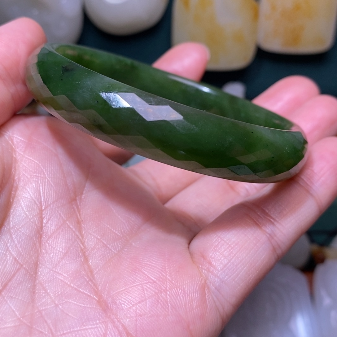 和田玉（碧玉）手镯未镶嵌