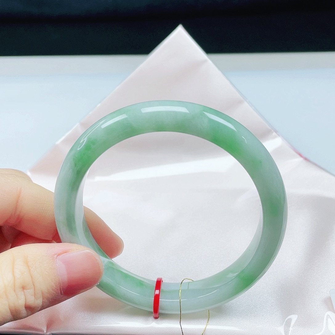 翡翠未镶嵌手镯58➕圈口