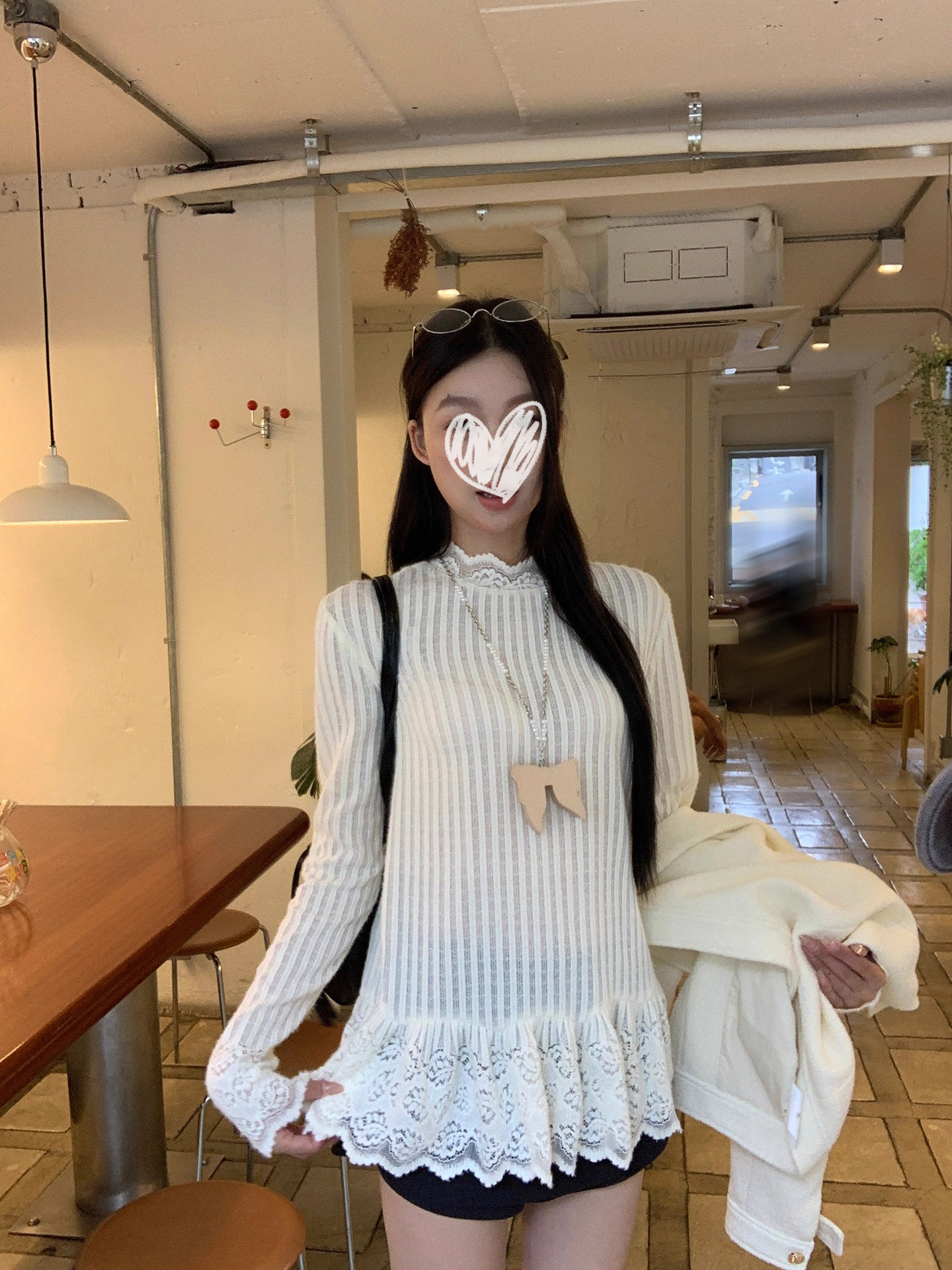 长袖t恤女2025新款秋季打底衫气质蕾丝韩系慵懒松弛感法式上衣