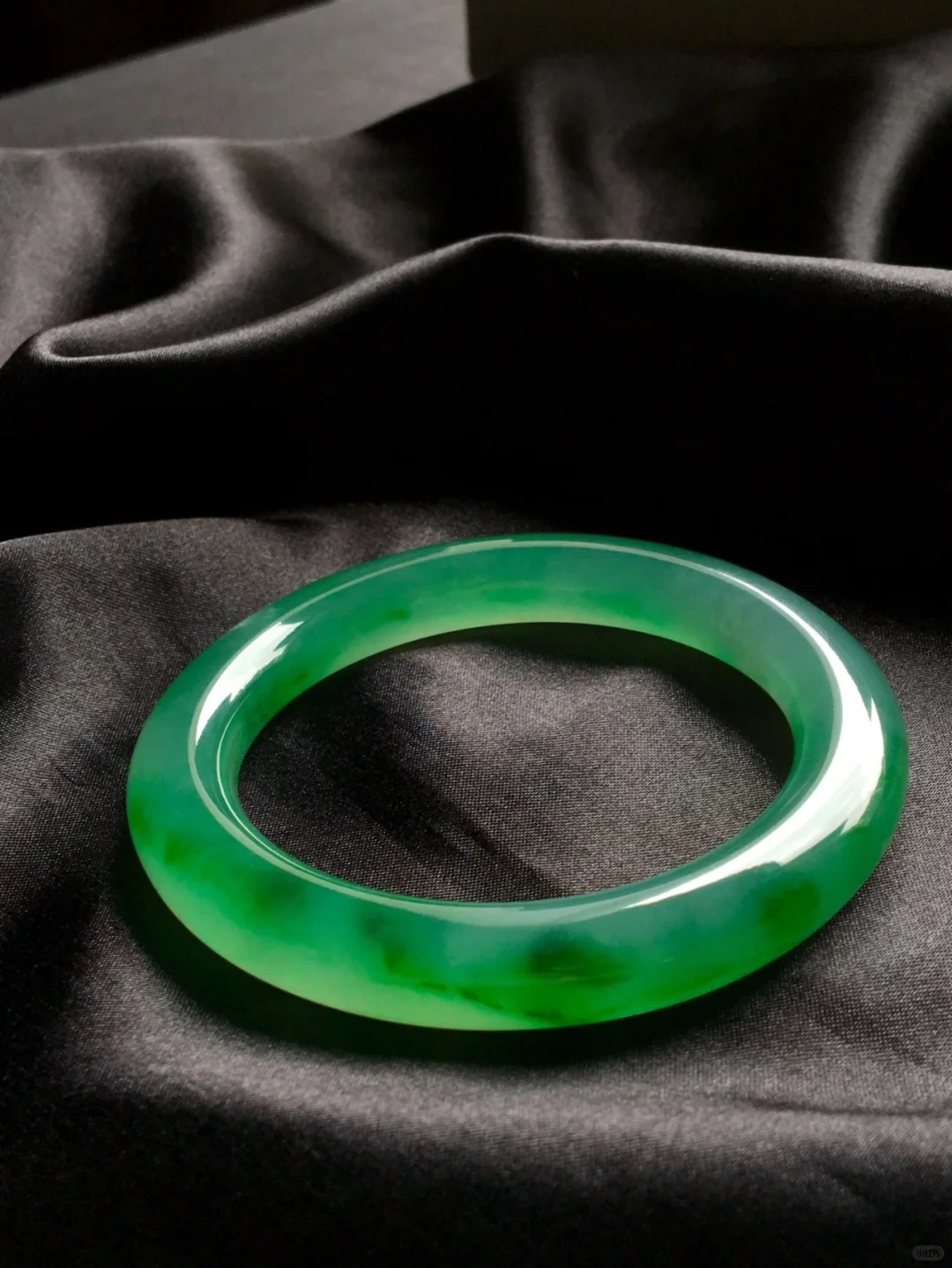 正品缅风高冰透时尚手镯，拍下所见即所得