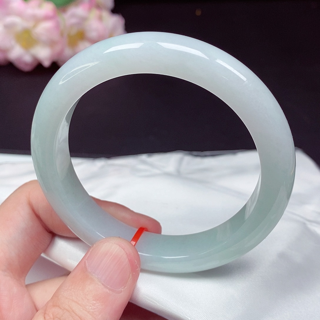 翡翠未镶嵌手镯61圈