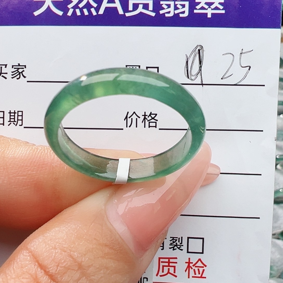 未镶嵌戒指翡翠战****0翡翠