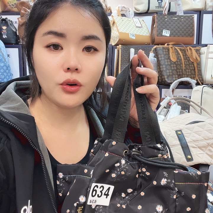 PVC包包包包包包包包包包