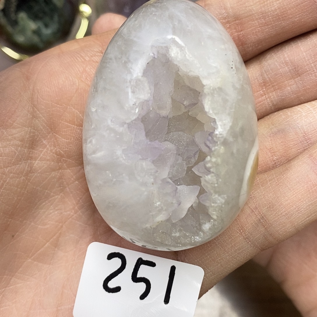 玛瑙/玉髓未镶嵌玛瑙摆件