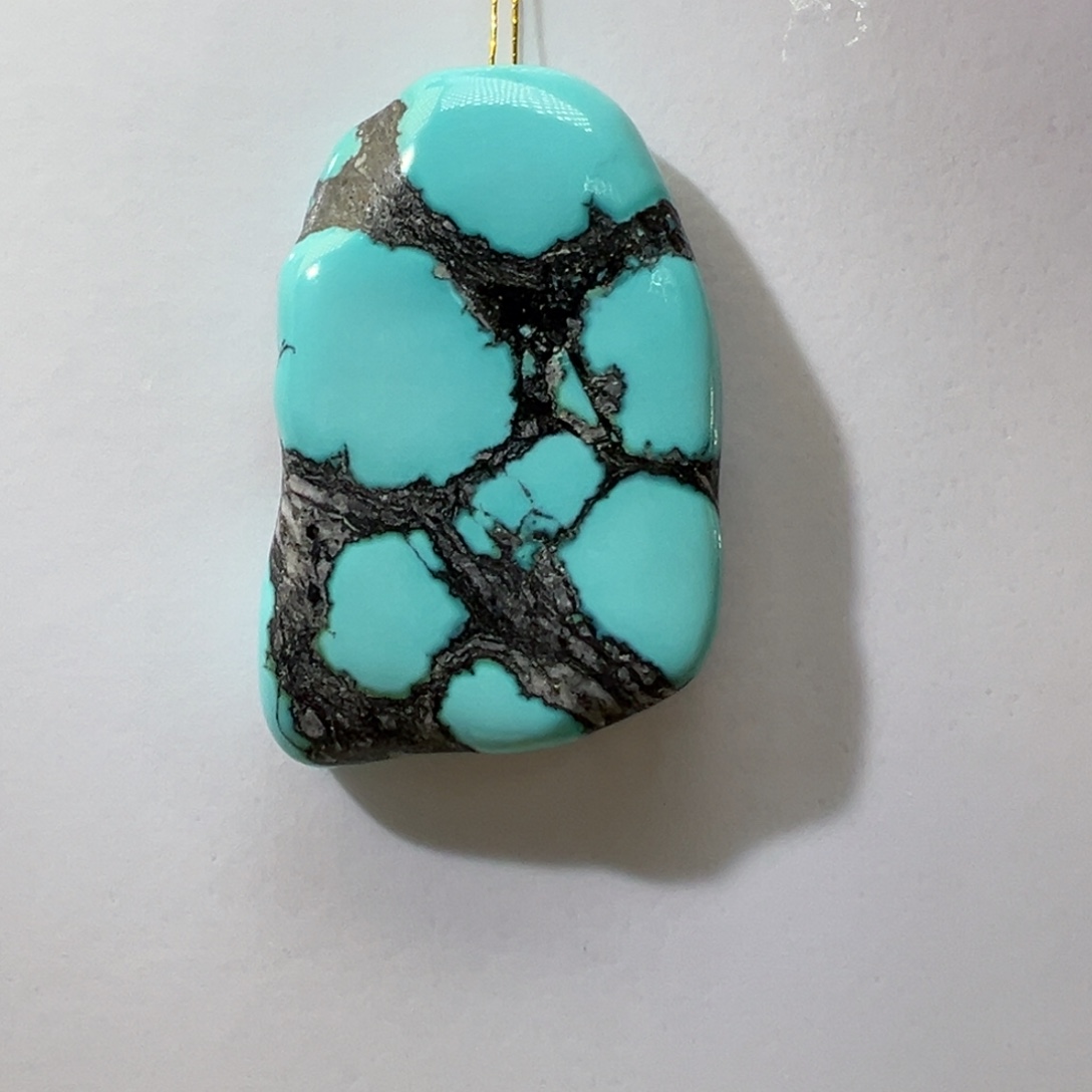 绿松石未镶嵌挂件