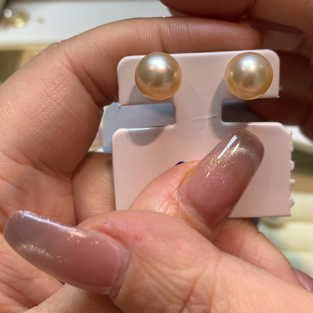 海水珍珠耳饰18K金镶嵌