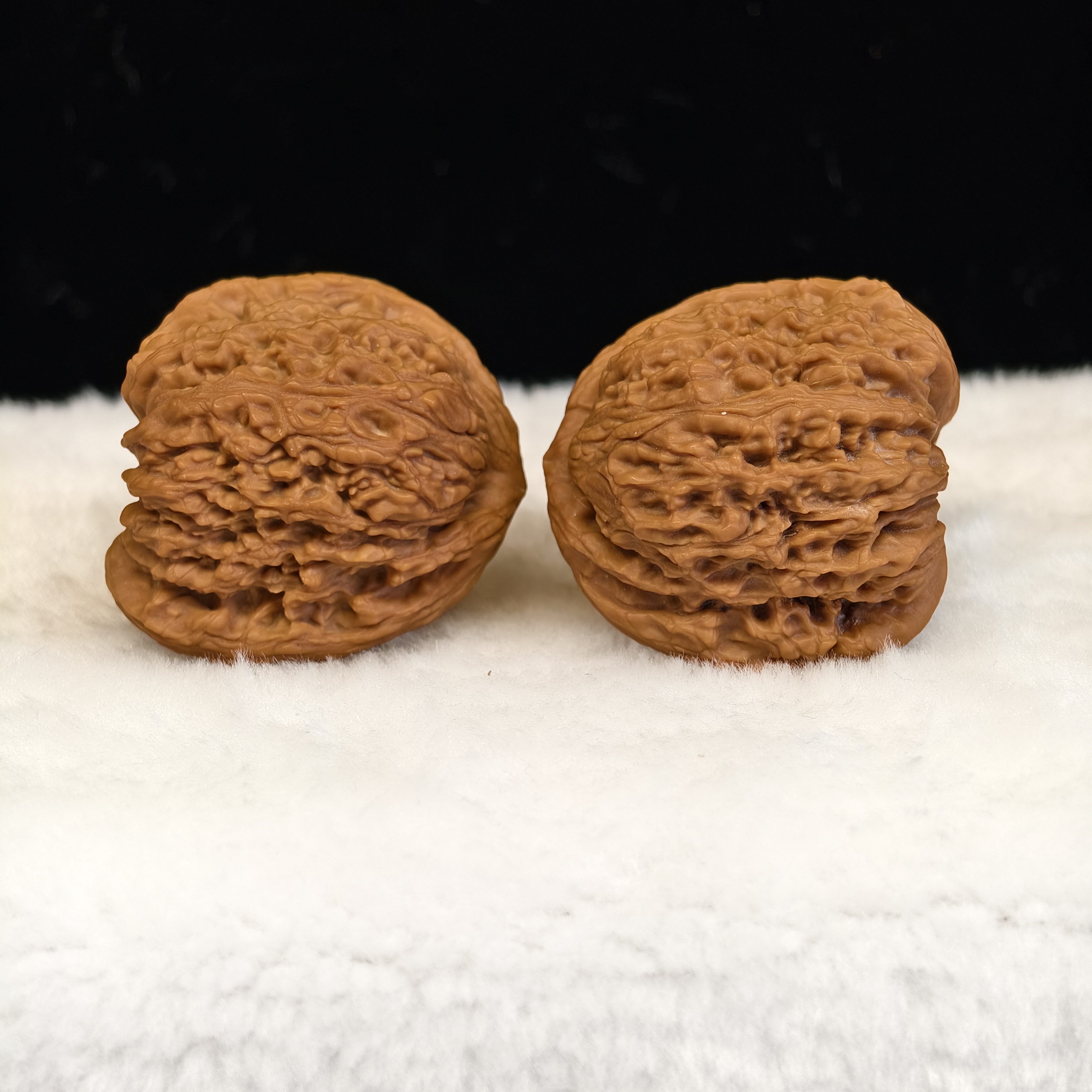 涿鹿全品拉丝纹凹底南疆石核桃尺寸边38肚37高38一物一图克重40克