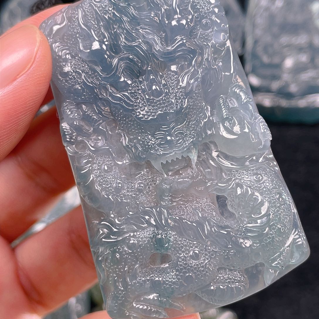 颈饰未镶嵌翡翠5，