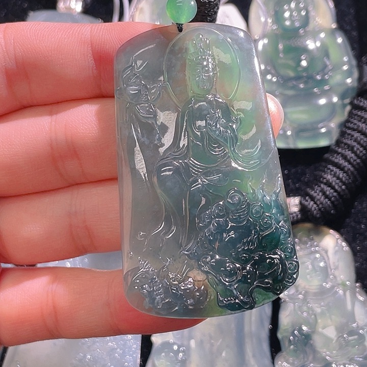 翡翠颈饰未镶嵌58，