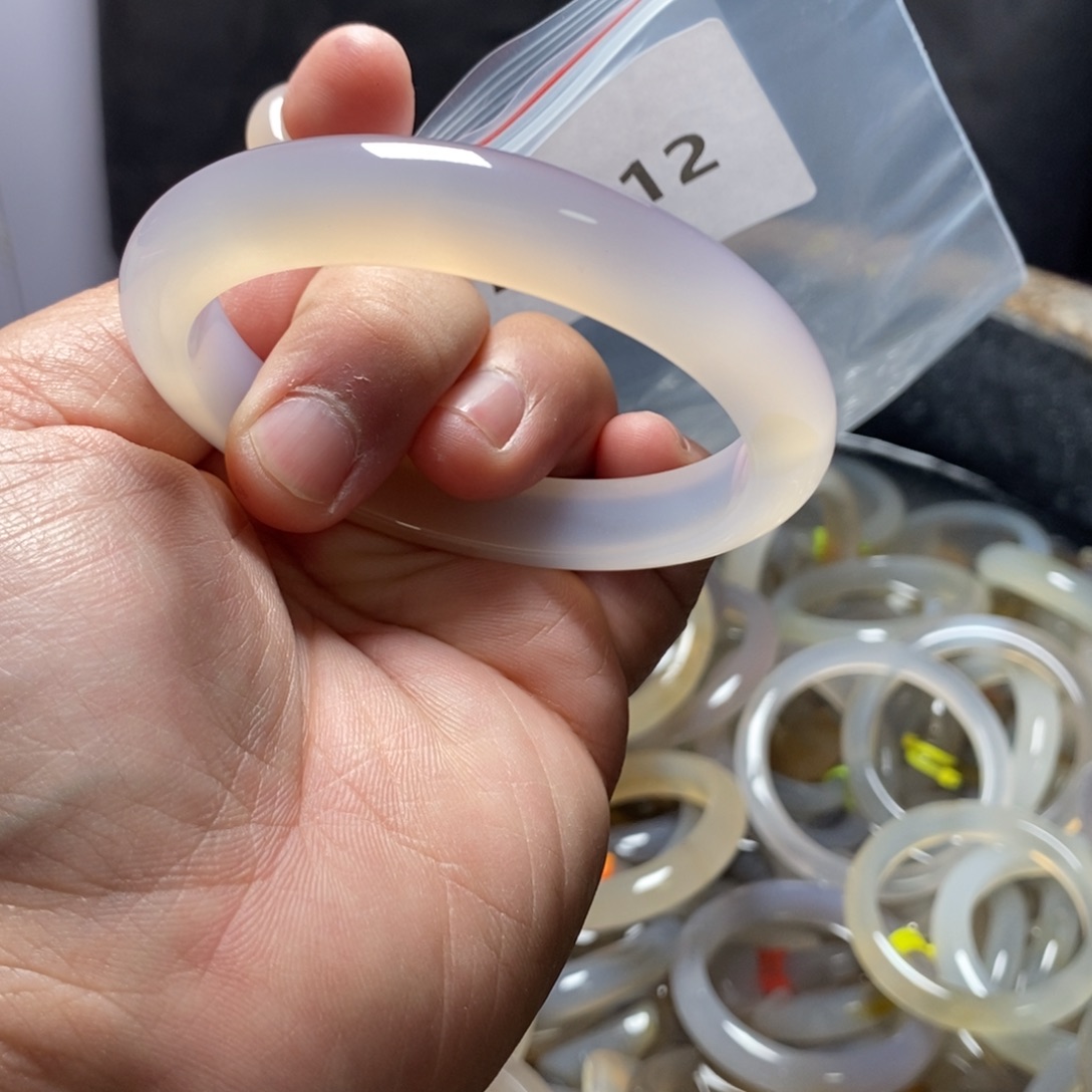 太***练玛瑙/玉髓未镶嵌手镯