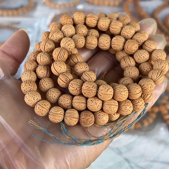 谨***丶桃核吊坠野生小桃核脖挂，