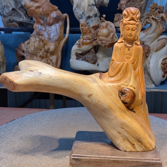 柏木（崖柏）根雕摆件
