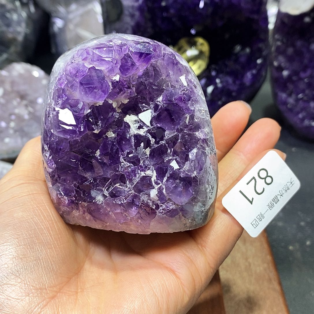 水晶大型摆件（非配饰）未镶嵌