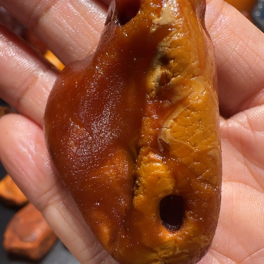 定制琥珀未镶嵌专属定制