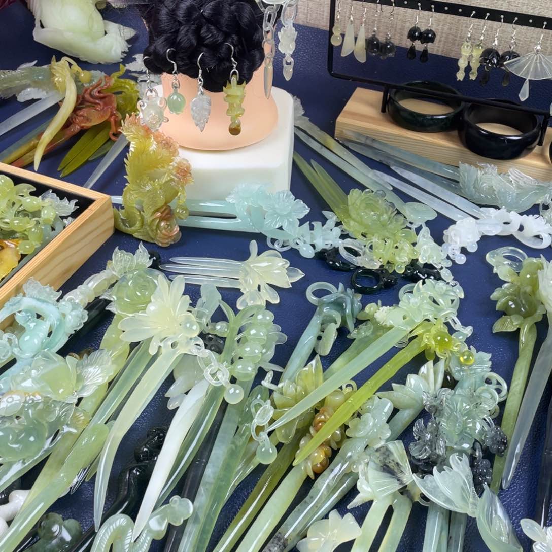 蛇纹石玉发饰未镶嵌