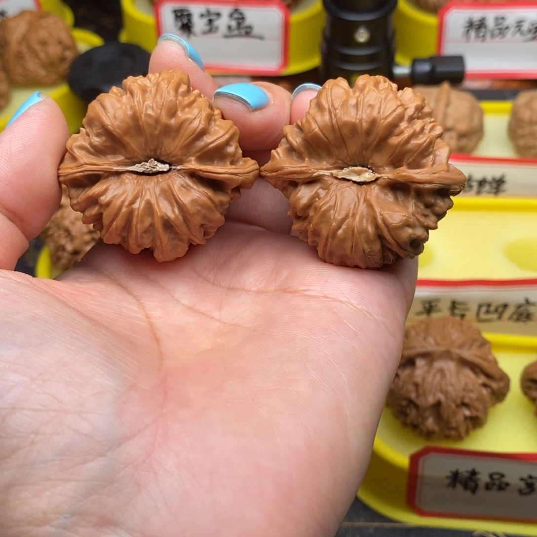 吊坠文玩核桃平谷凹底