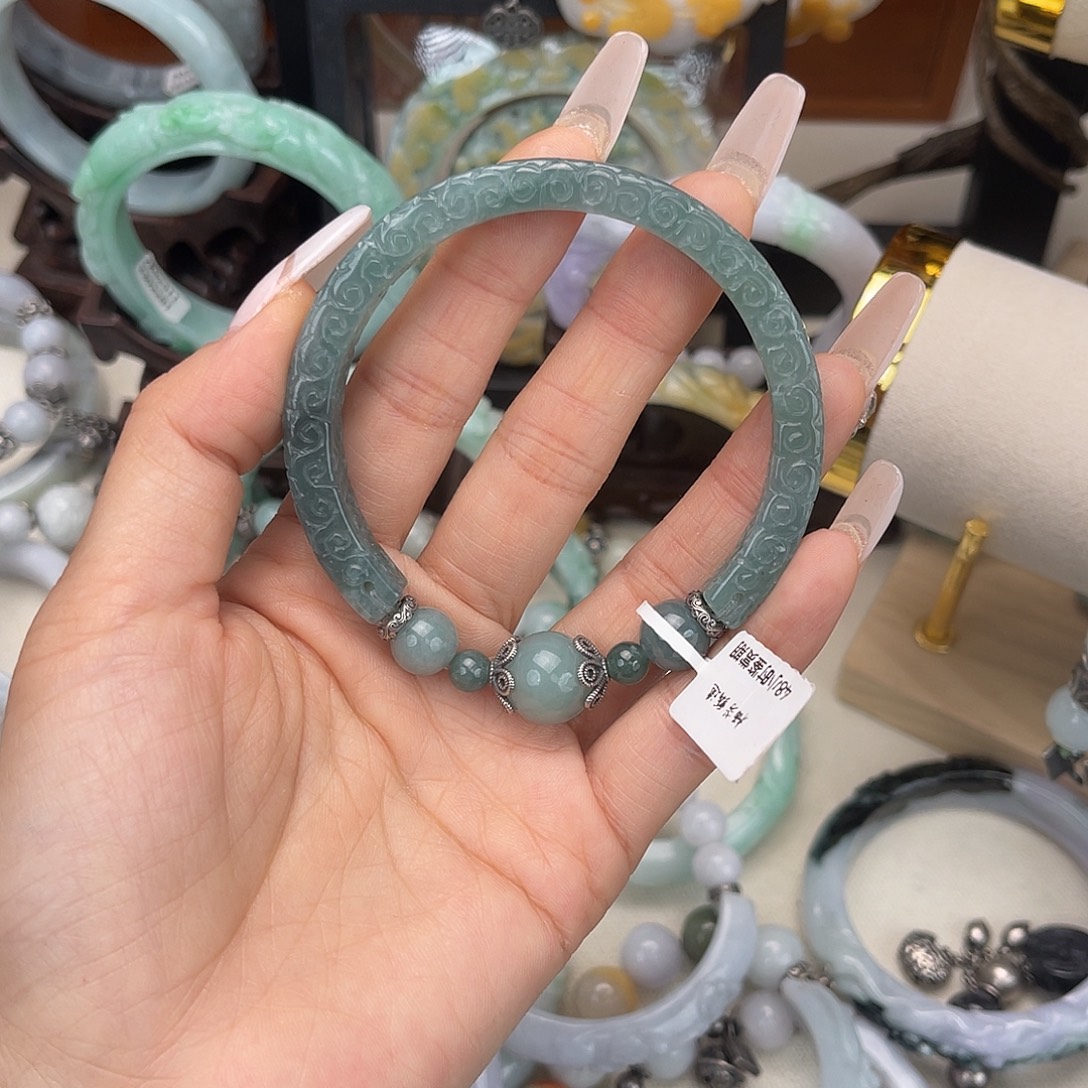 徐***木翡翠未镶嵌手链手镯