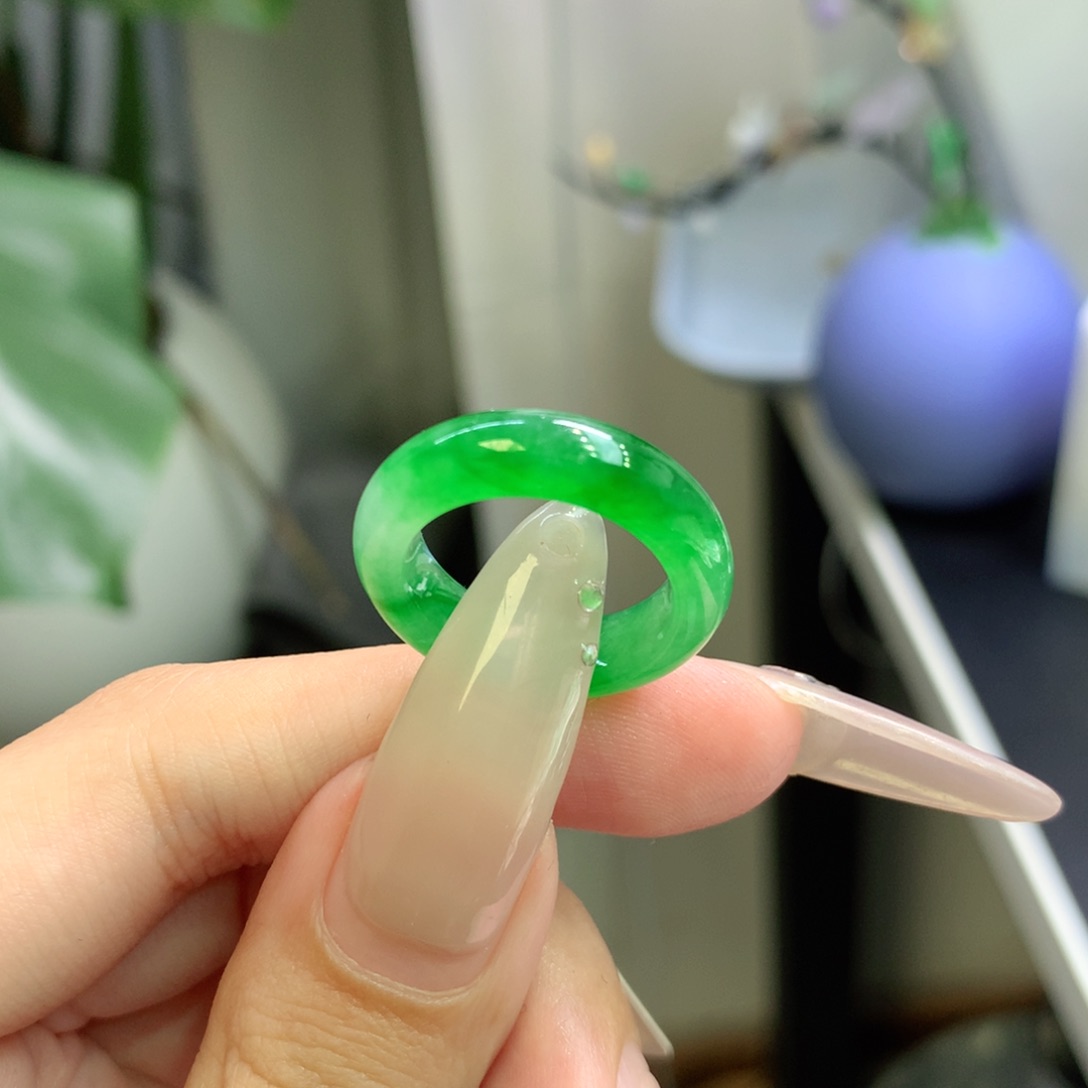 翡翠未镶嵌戒指11-12满绿