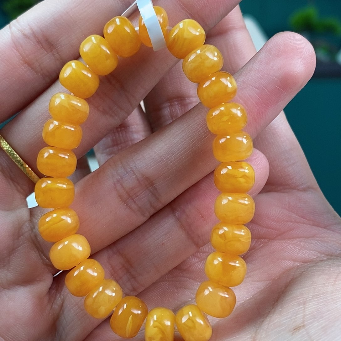 蜜蜡珠宝奇石未镶嵌