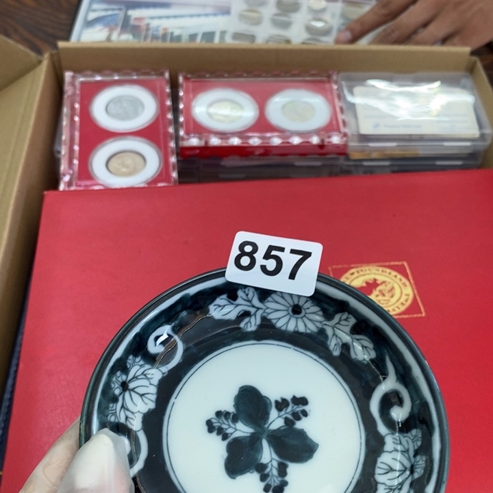 瓷片哦哦我哦哦哦哦哦哦哦哦哦