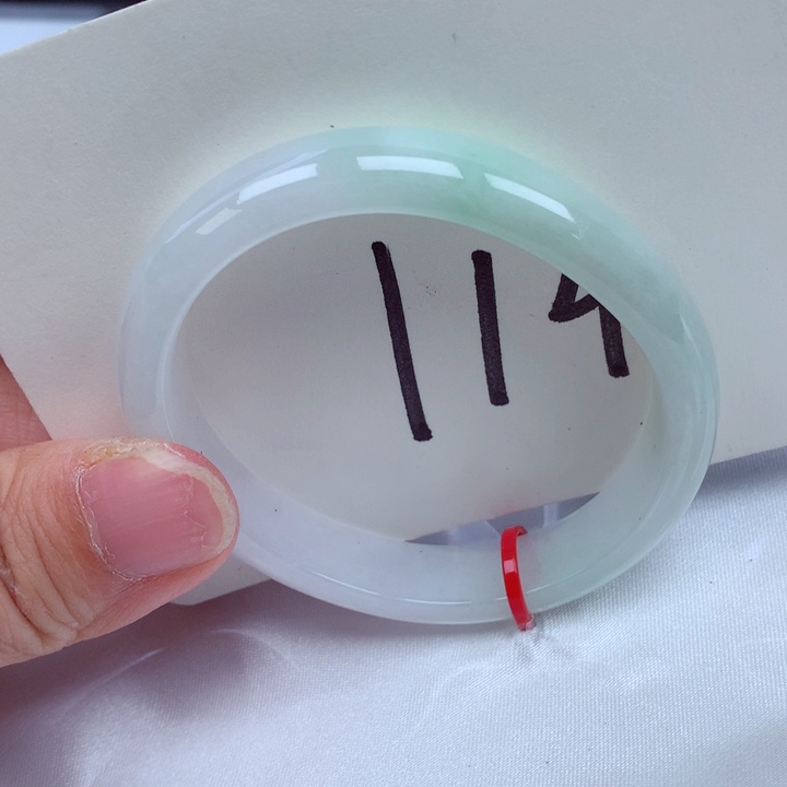 翡翠手镯（贵妃镯）未镶嵌翡翠