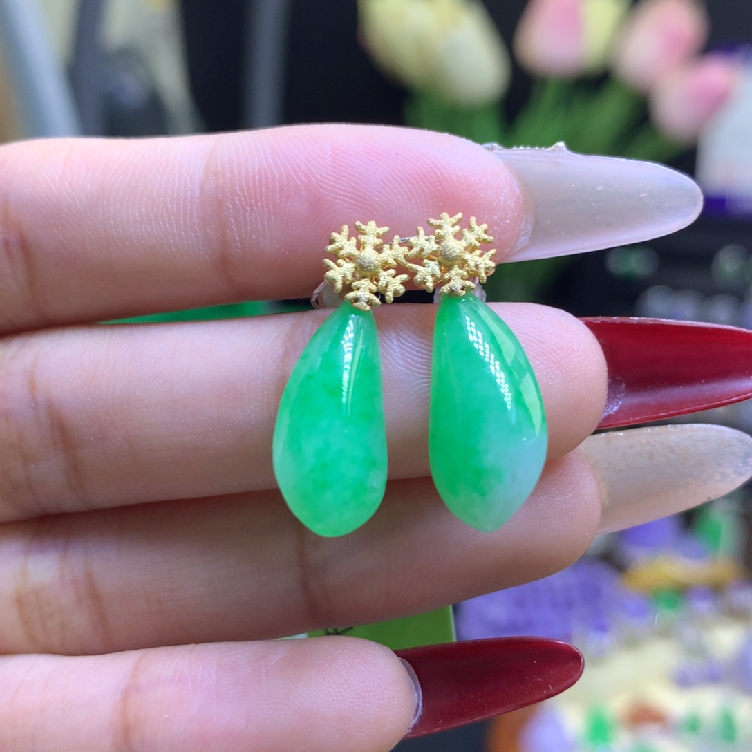 翡翠颈饰18K金镶嵌天然