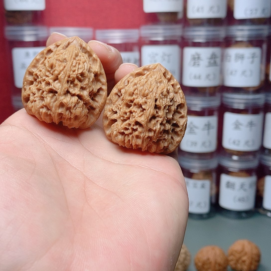 核桃把件北*文玩核桃39南江石