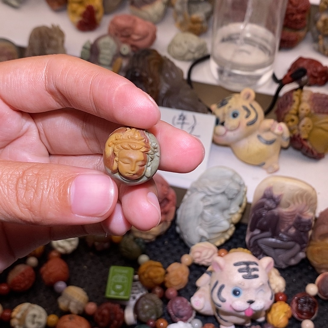 石英质玉（阿拉善玉）未镶嵌手链