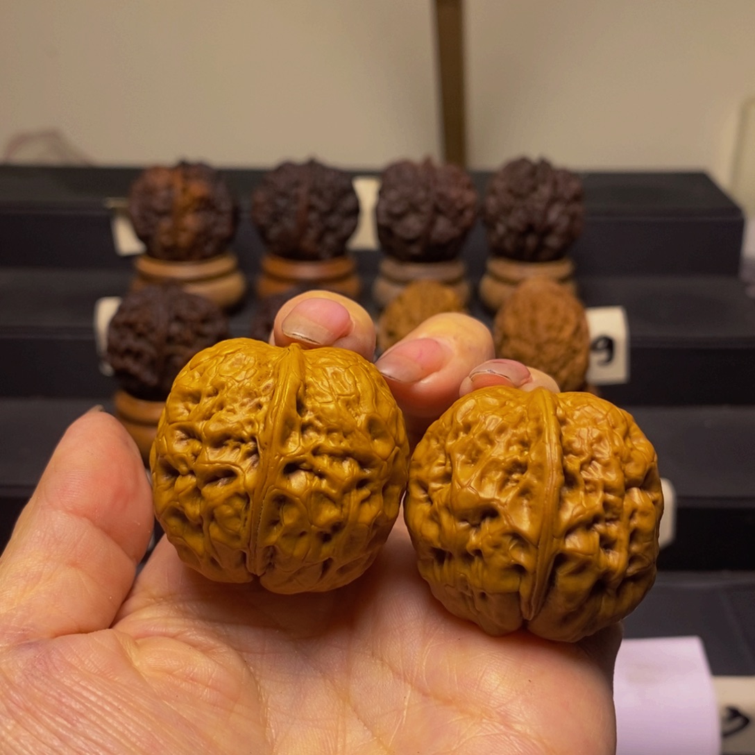 文玩核桃吊坠观音