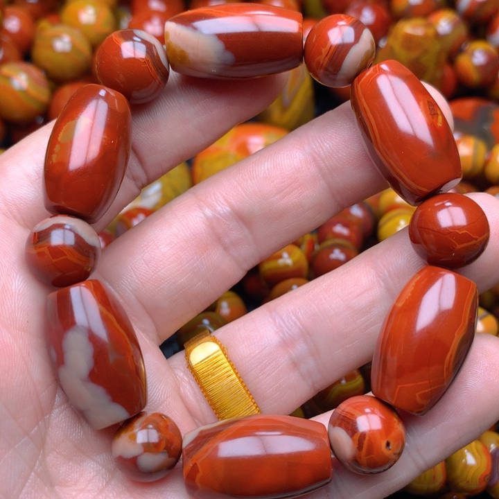 玛瑙/玉髓手串未镶嵌