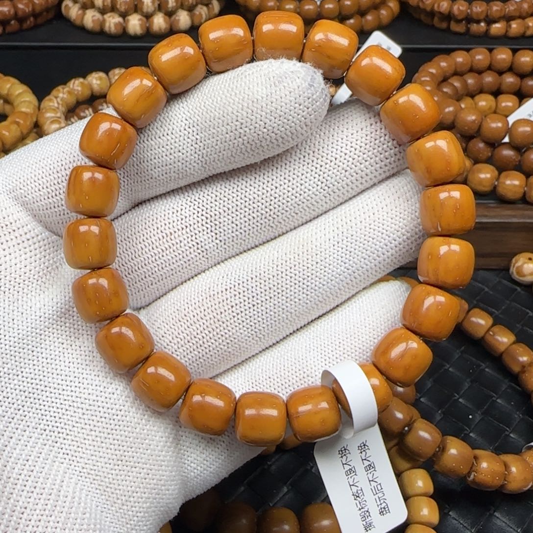 y***勇手串紫金鼠10.3mm实心老型（黄金甲）265