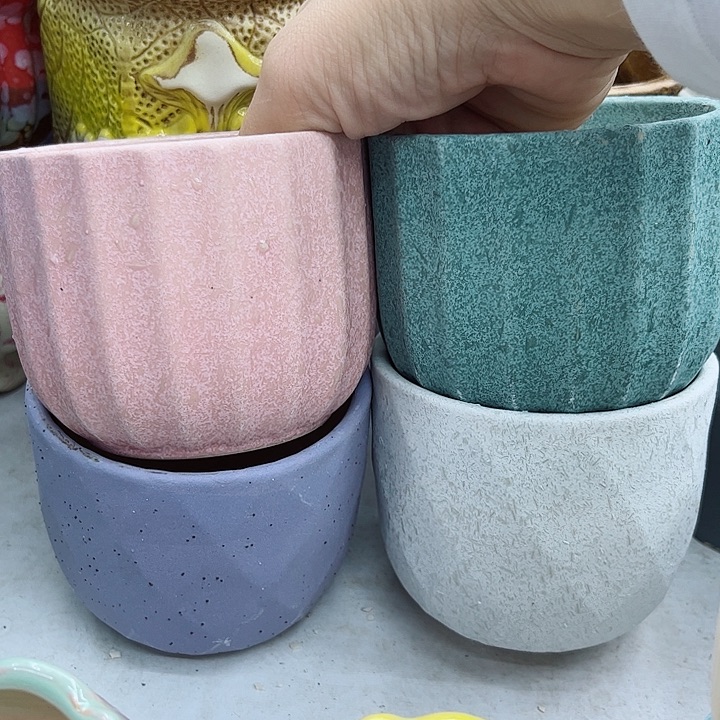 多肉绿植陶瓷花盆9.9包邮，有孔