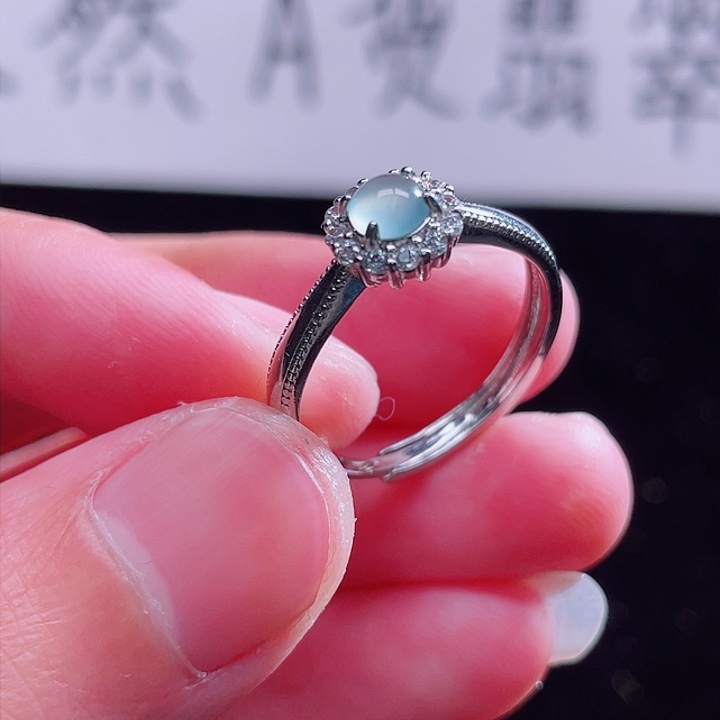 翡翠颈饰未镶嵌9999999999