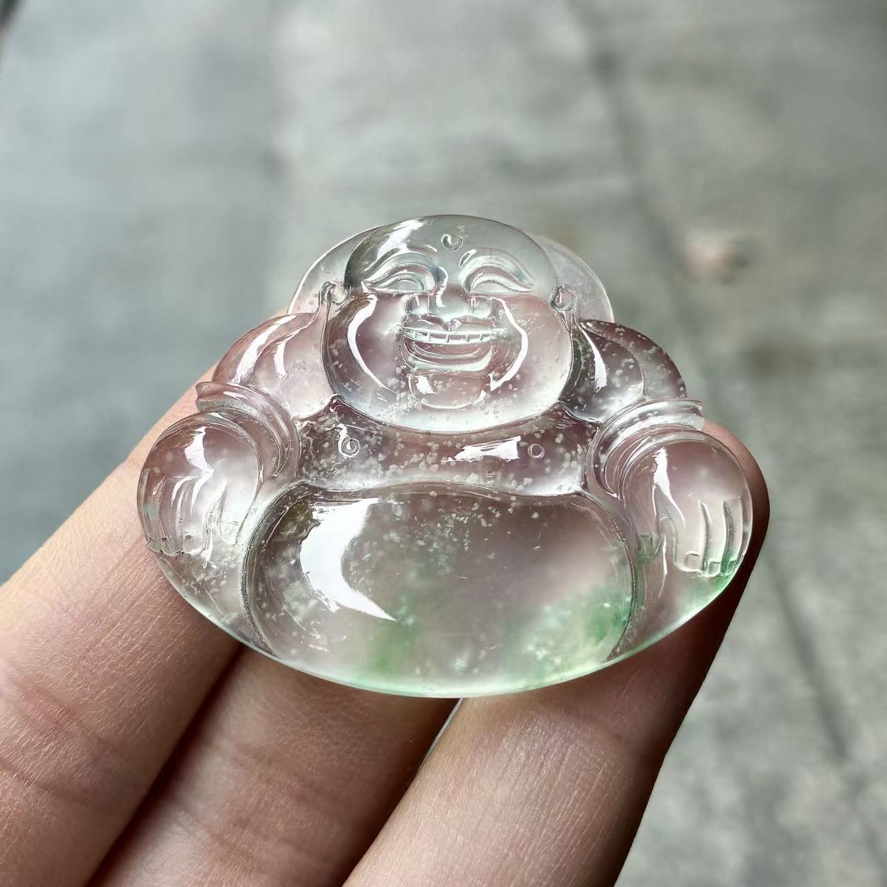 天然a货缅甸翡翠玻璃种木那雪花棉佛公吊坠，尺寸34.5/41.3/4.7