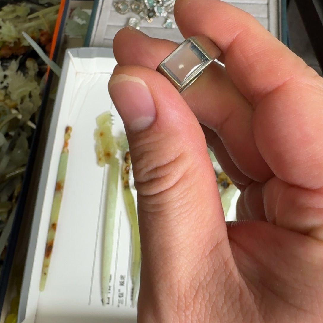 岫玉戒指银S925镶嵌明君玉簪就是好看