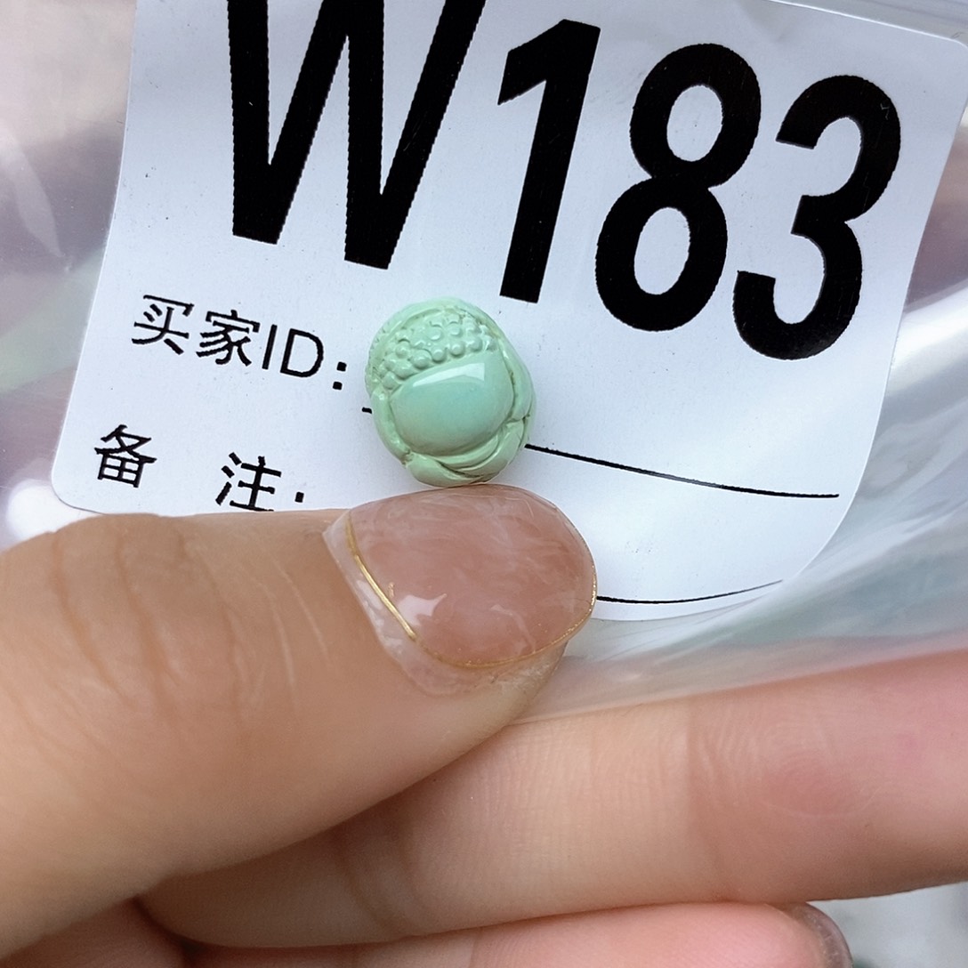 绿松石配饰未镶嵌