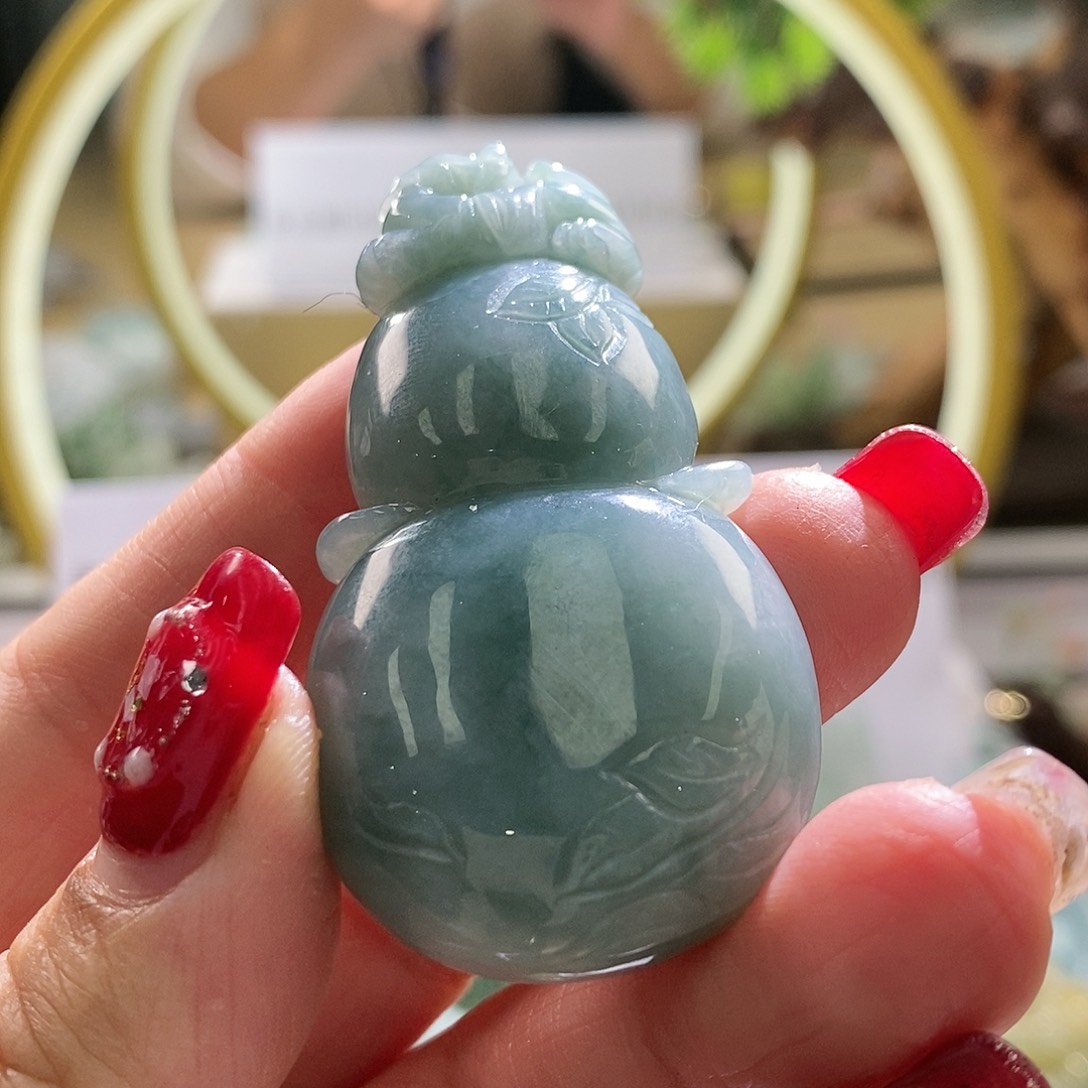 【闪购商品】翡翠颈饰未镶嵌葫芦