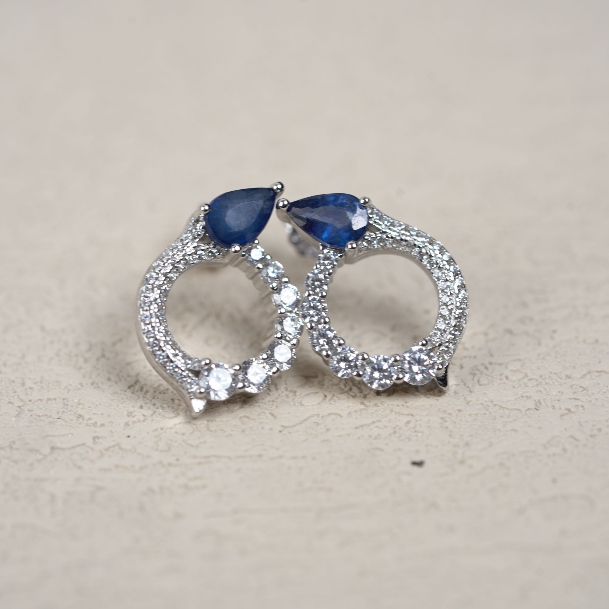 JSLBE0774-蓝宝石耳钉