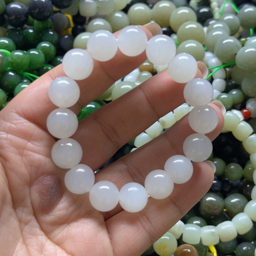 和田玉手链未镶嵌