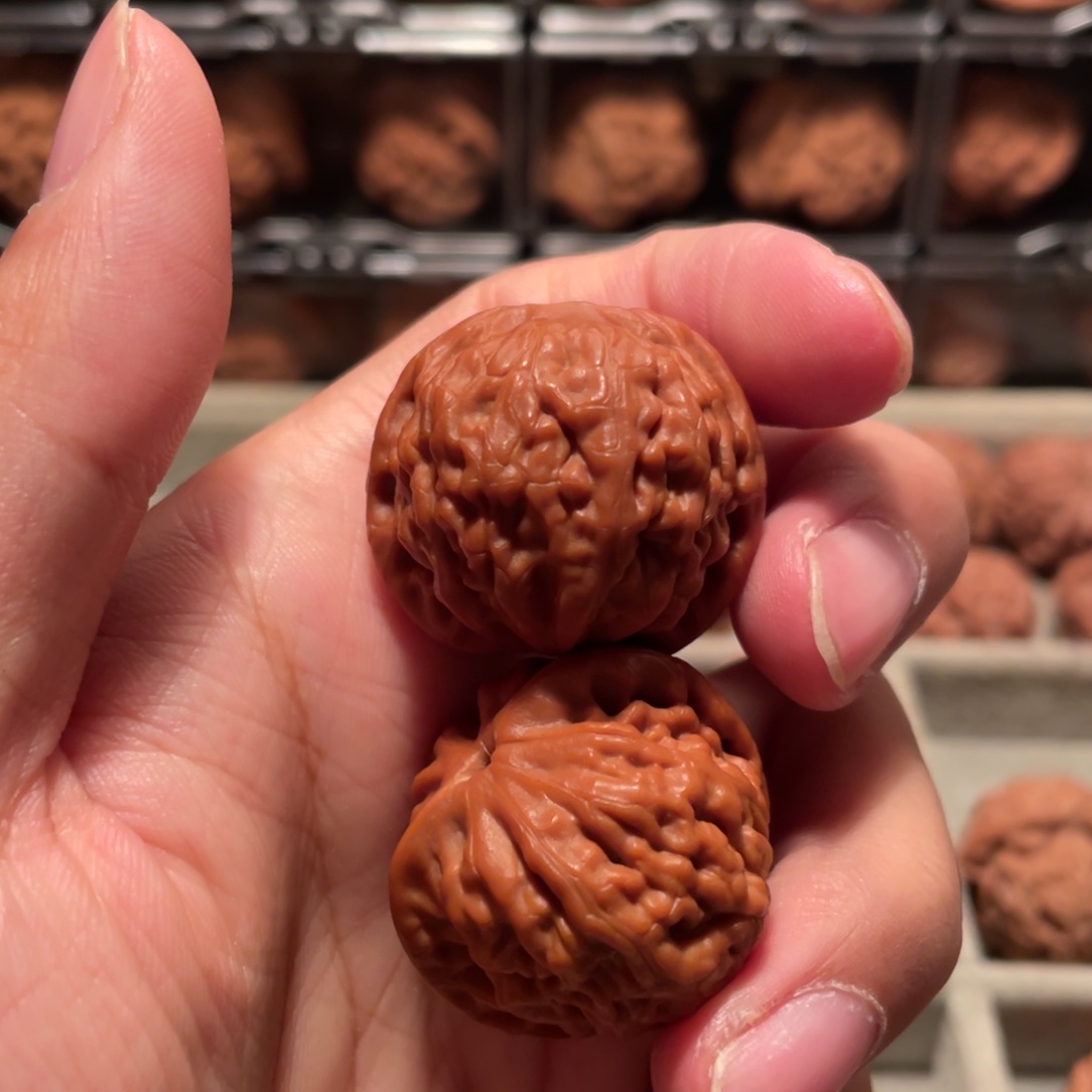 文玩核桃吊坠32.5野生小莲花