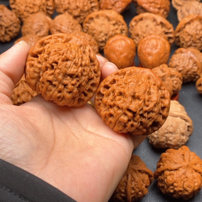 【闪购商品】文玩核桃把件47官帽