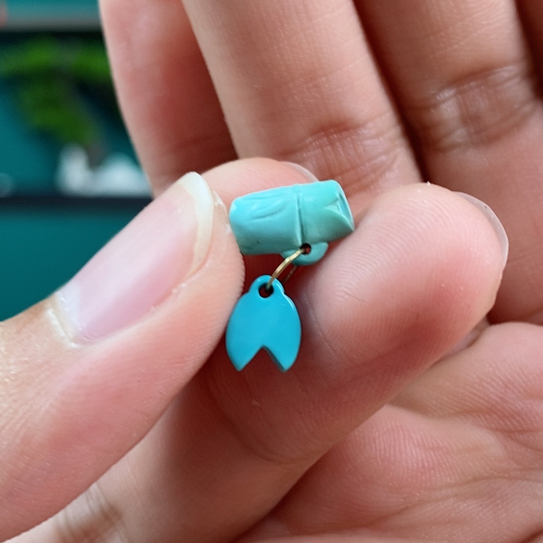 绿松石珠宝奇石18K金镶嵌